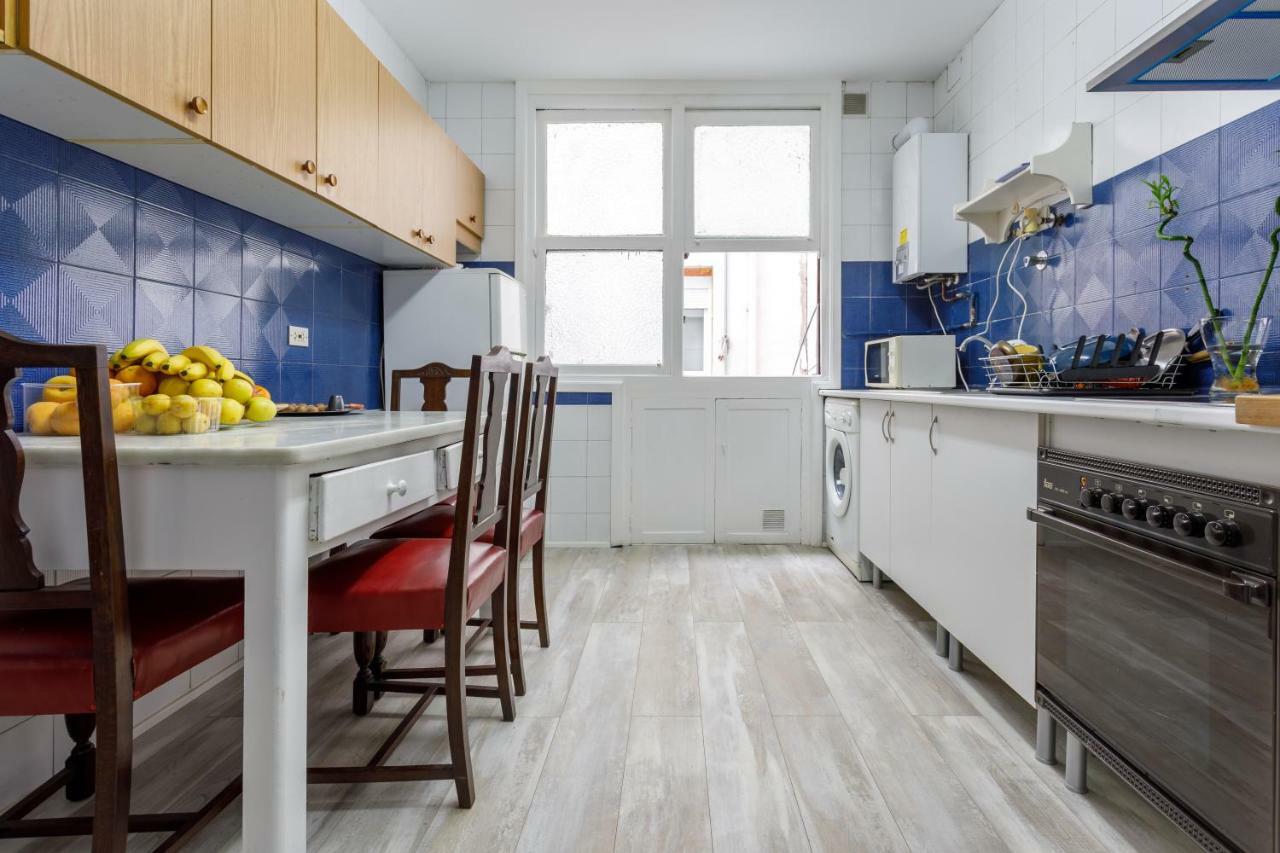 Urban Rooms Habitaciones Con Wifi Y Smart Tv Bilbao Exterior foto