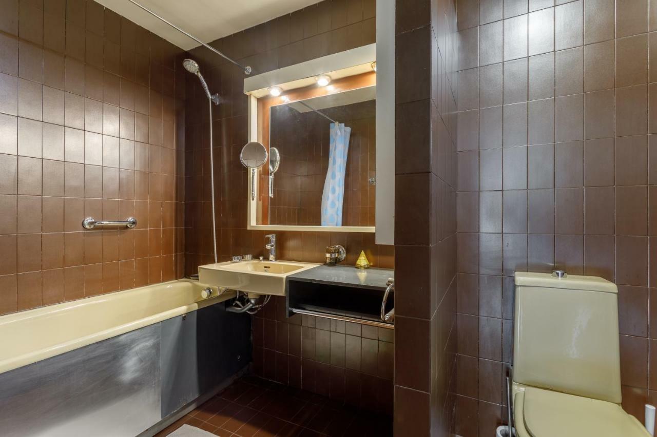Urban Rooms Habitaciones Con Wifi Y Smart Tv Bilbao Exterior foto